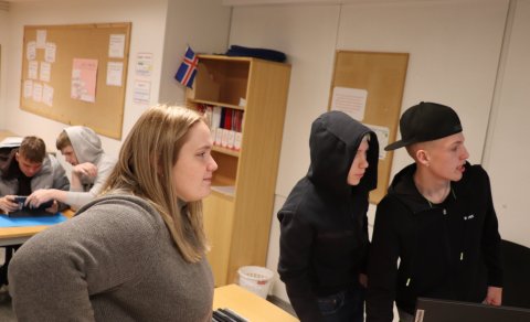 Varða á föstudögum